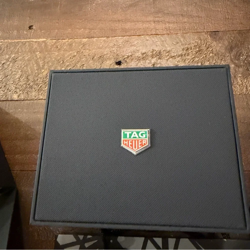 Stock TAG Heuer Black and Gray Packaging Set